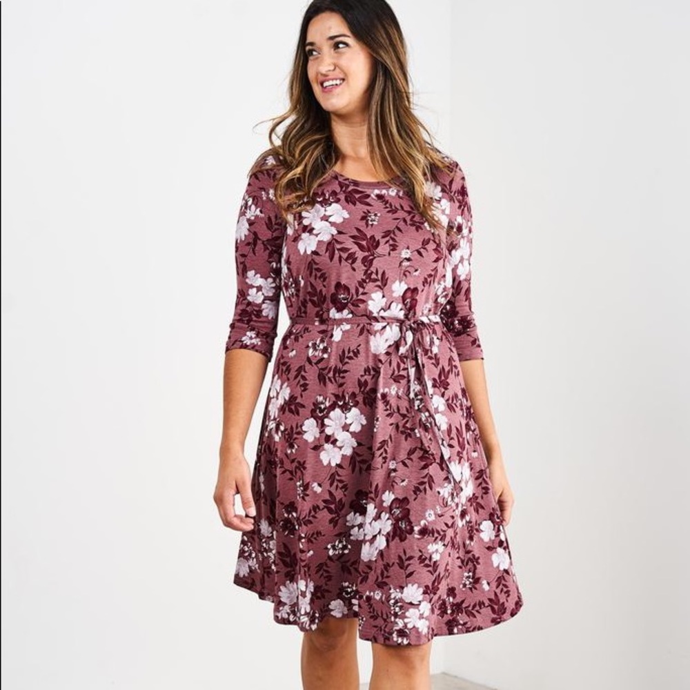 Latched mama heathered wine swing dress
